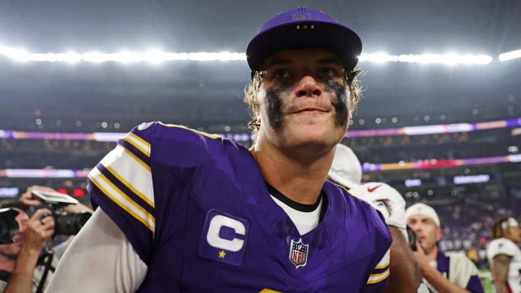 Vikings QB has ankle issue
